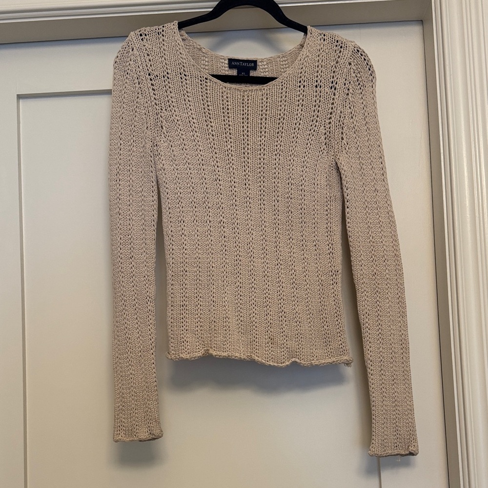 Ann Taylor Vintage Silk Beige Knit Long Sleeve Top